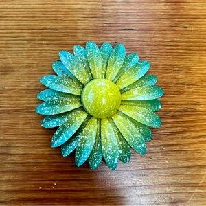 Vintage Enamel Pin Aqua Yellow excellent‎ condition
